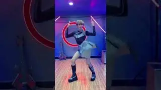 BLACKPINK - PINK VENOM Role:JENNIE #KpopChallenge #pinkvenomchallenge #BLACKPINK #coverchallenge
