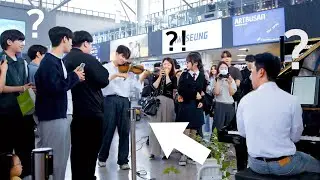 A Violin Boy Hiding Suddenly Joins Public Piano Stage And Plays Howl's Moving Castle In Amazing Way