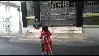Ke akrab an adem kakak