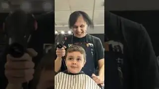 ¿Vendrías a mi peluquería?
