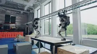 Boston Dynamics Atlas Partners in Parkour