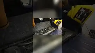 Как правильно заливать масло? Авто лайфхаки от Супротек
