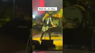 Johnny Depp Megapint live concert