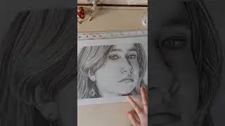 2012 VS 2020 в одной технике. Простой карандаш #drawing #традишка #рисование #портрет