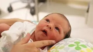 Newborn Labor & Delivery | Baby Girl