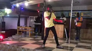 Ikna performance at Kasoa Remys lodge and it’s was fire 🔥🤩💯