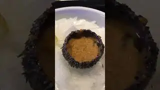 Пробую морского Ежа!