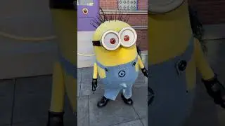 Minion dancing at #universalstudios Hollywood. So #cute #foryou #universal #dance #minions #love it!