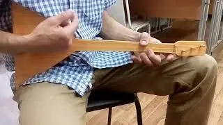 АРХАИЧНАЯ БАЛАЛАЙКА С ЧАСТУШКАМИ. Улошная уральская с частушками (балалайка архаичного типа)