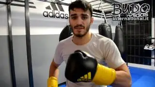 Luca Novello si prepara a Oktagon 2016 con i guantoni adidas Hybrid 300