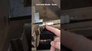 Вот, что я нашел ВНУТРИ русской свечи зажигания.