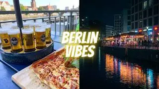 BERLIN Friedrichstraße Walking Tour I Bier & Flammkuchen