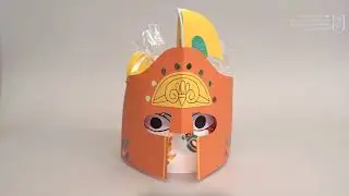 הכנת אריזה למשלוח מנות בתחפושת יוונית בהשראת אריבלוס יווני בדמות לוחם מאוסף המוזיאון