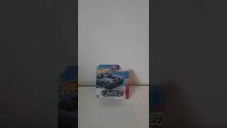 Hot Wheels 2023 - DMC DeLorean - The `80s