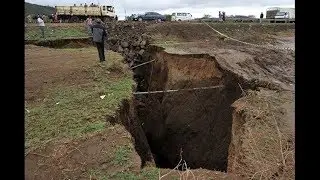 Africa is physically splitting into two continents Geologists now have evidence