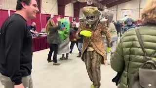 Watch these dancing aliens who came to Maine for the eclipse