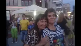 Прогулка по вечернему Бердянску в туристический сезон.