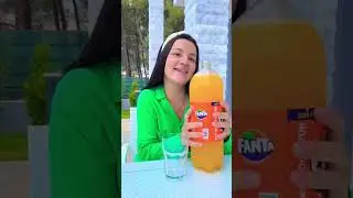 How a lady should drink soda 😅😳🤣 