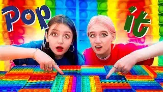 10 Способов Играть с ПОП ИТ ! Гигантский Антистресс - Pop It и Simple Dimple