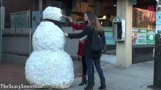 Пугающий снеговик! Новый 2015 Год!