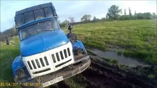 Поехали вытащить 6-ку из грязи Засадили ЗиЛ в мочак Т-150 рулит