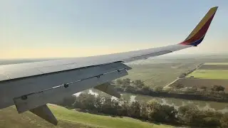 Southwest Boeing 737-700 | Fall Afternoon Landing in Sacramento (SMF)