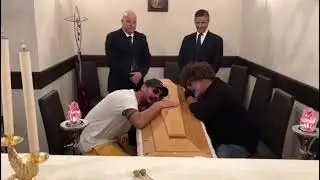 Isciosciammocca (stai semb co telefono mann)