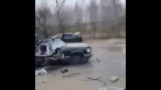 ЖАХЛИВЕ ВІДЕО...ЩО ВІДБУВАЄТЬСЯ НА ТРАСАХ В РАЙОНІ БОРОДЯНКИ ТА ВОРЗЕЛЯ.