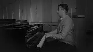 Alex Kravtsov - Solitude