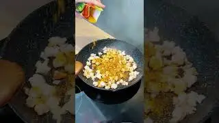 Тыквенный карри-лайт с креветками