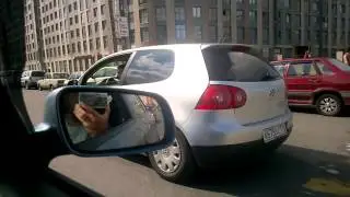 Вадик стелит по району