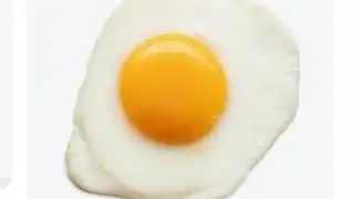 Eu e o João jogamos um jogo que o ovo cai do céu!!! @jvgamer12