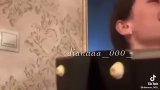 чеченка поет на гармошке