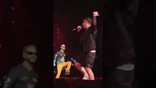 Quevedo junto a Mora en la primera función del Estela Tour en el “Choliseo”