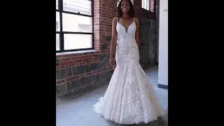 Sexy Organic Lace Wedding Dress with Sparkle Elements | 1301 by Martina Liana