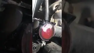 Hyundai Accent забит радиатор давит антифриз с бачка прокладка под башкой нормальная !!!