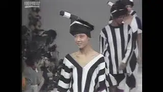 Archival Issey Miyake runway (Spring 1986) | Videofashion Archives