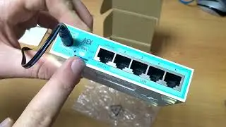 Распаковка роутера MIKROTIK hEX, белый [rb750gr3]