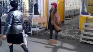Дискотека на рынке!!! ;)