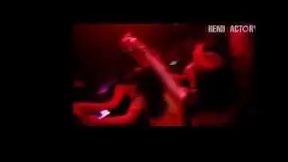 Nonstop cực mạnh  DJ Trang Moon lắc vếu tưng bừng trong bar