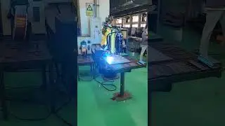 Welding Robot at University