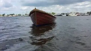 te koop: Houten overnaadse vlet 9.5 m  * in nieuwstaat!* Loosdrecht