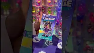 UNBOXING XOX KWEENIE AT SDCC 2024!? #shorts #sdcc #unboxing #asmr