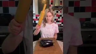 БИТЫЕ СИНЕНЬКИЕ 🍆 / BROKEN EGGPLANT 🍆 shorts 