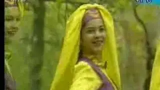 Tatar children, song & dance