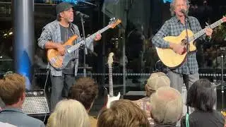 Victor Wooten & Daniel J. Levitin -Turn around- 23rd August 2024 at Helsinki