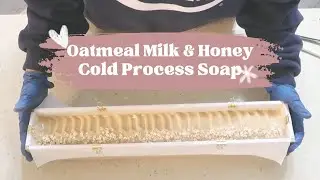 Making Cold Process Soap • Oatmeal, Milk and Honey • Using Freezer Paper • Soap making at home
