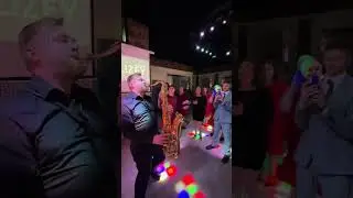 Танцы с саксофоном под Меладзе