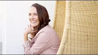 Brooke Hemingway - Business Course Promo