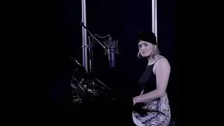 Violet Arnold - The Wind